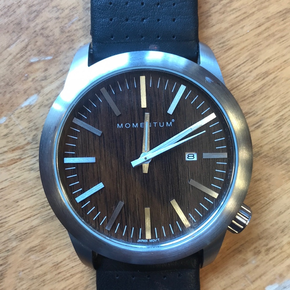 Momentum Logic SS with Wood Dial